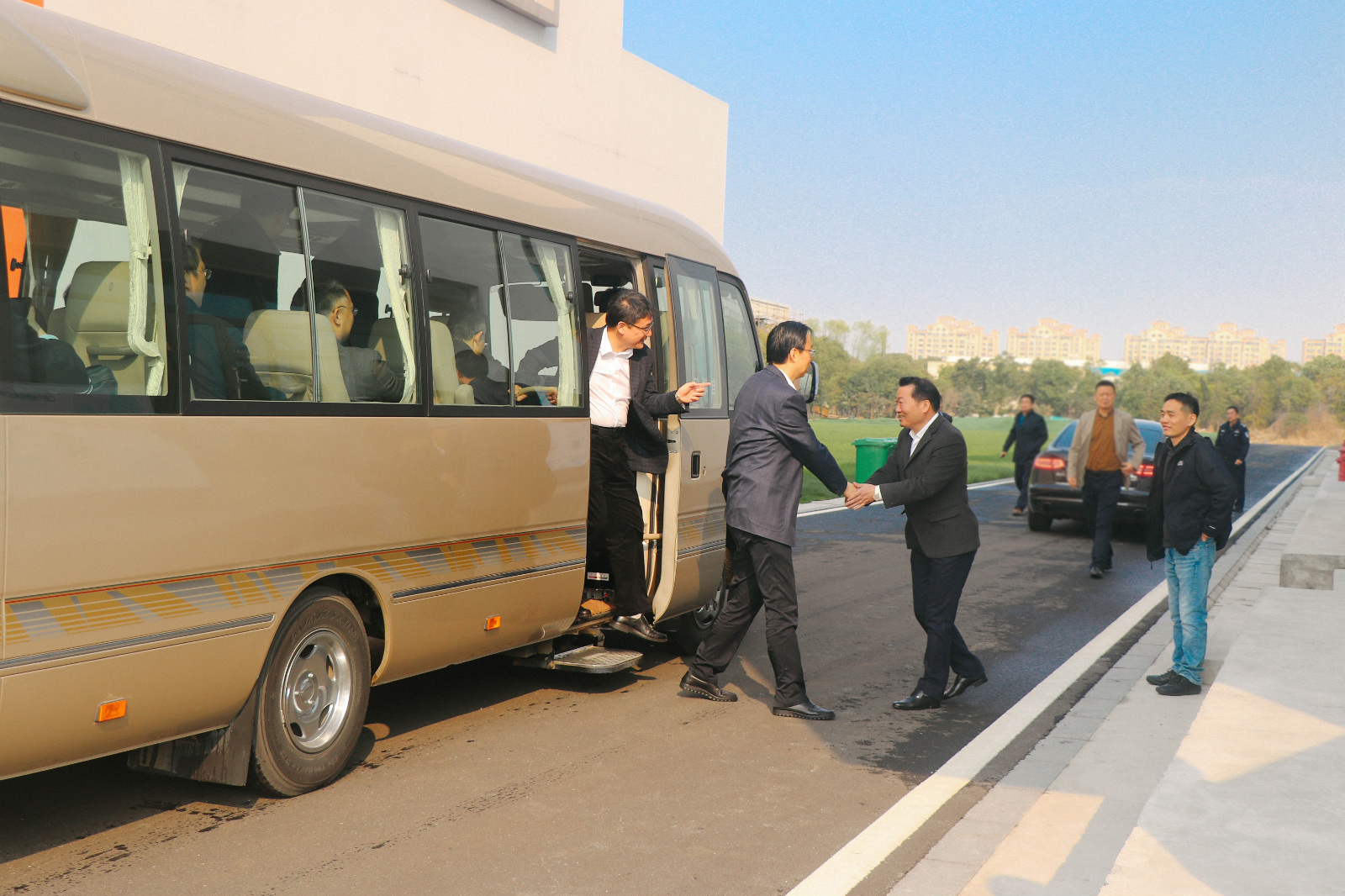 1554861473429122PMwU.jpg 1.jpg