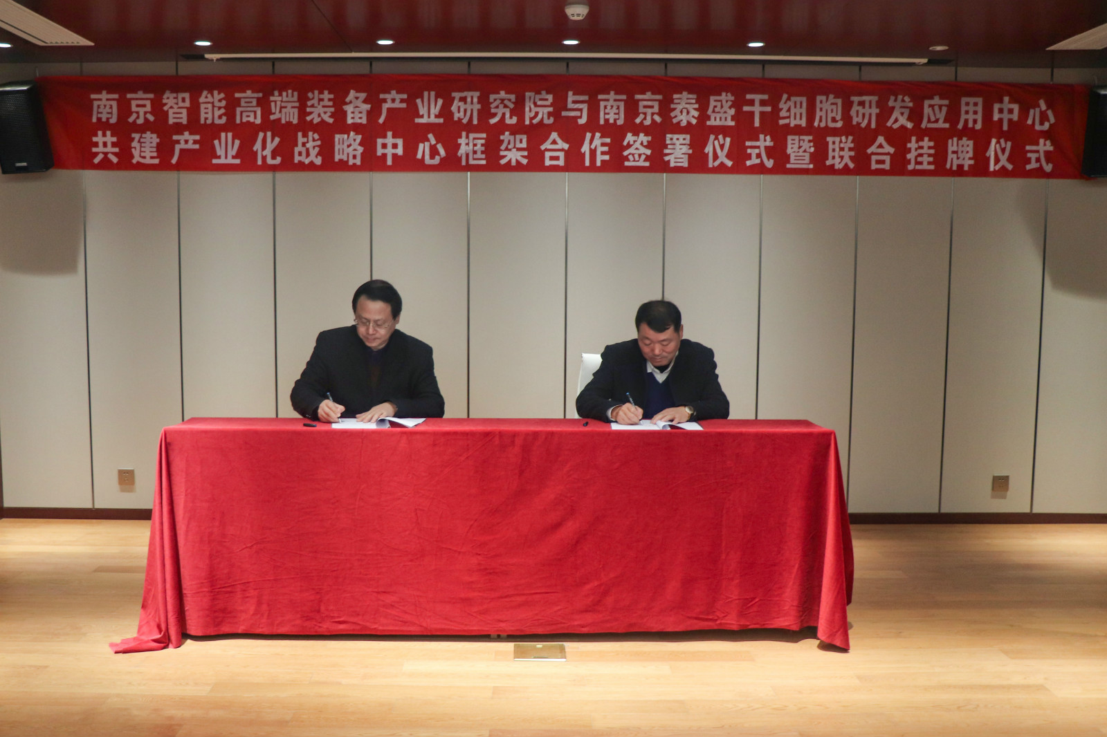 1575254505850336TolN.jpg 4.jpg